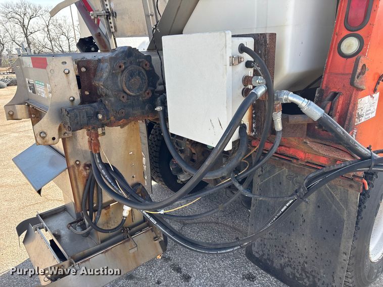 image for item FB0784 2007 International 7500 dump truck