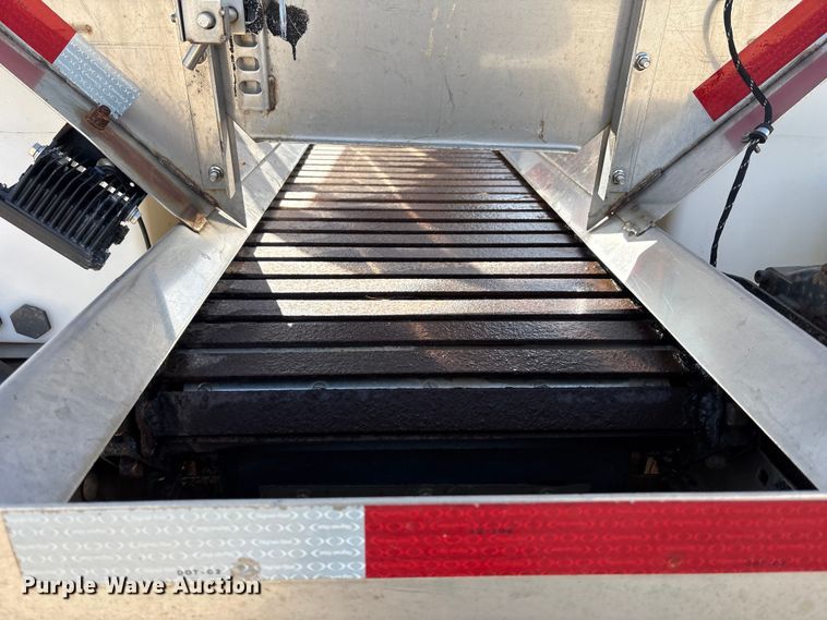 image for item FB0784 2007 International 7500 dump truck