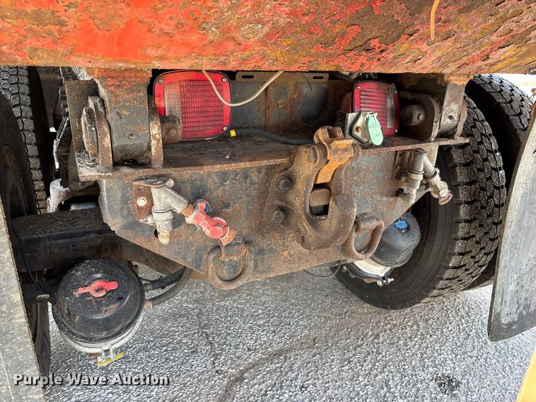 image for item FB0784 2007 International 7500 dump truck