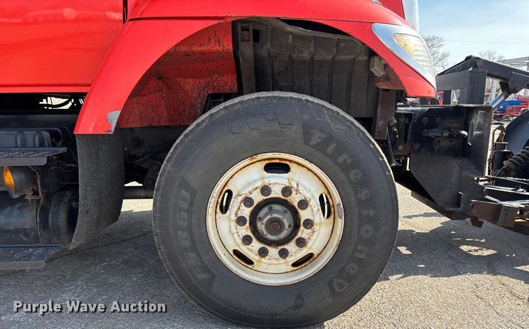 image for item FB0784 2007 International 7500 dump truck