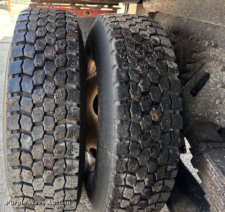 image for item FB0784 2007 International 7500 dump truck