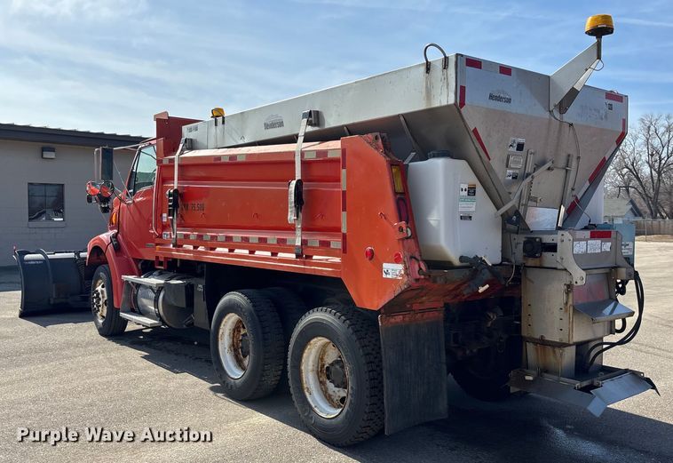 image for item FB0785 2006 Sterling Truck L7500 Series dump truck