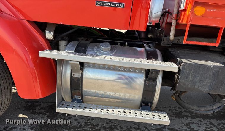 image for item FB0785 2006 Sterling Truck L7500 Series dump truck