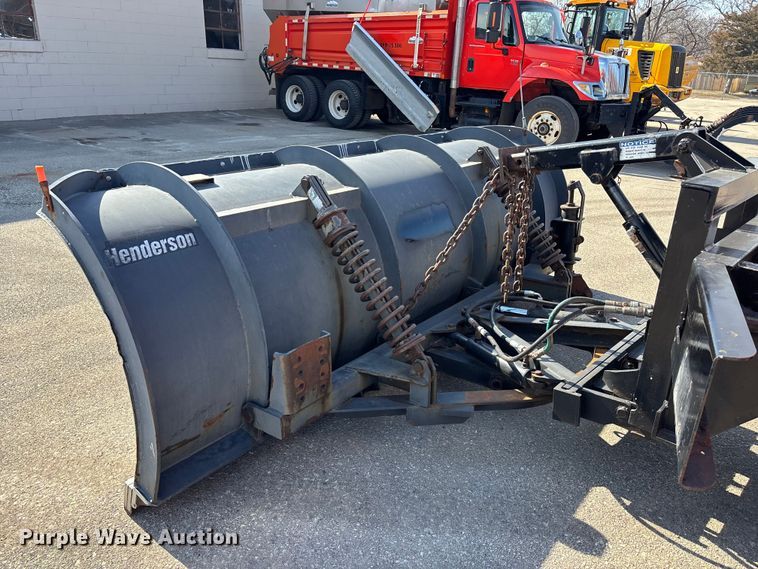 image for item FB0785 2006 Sterling Truck L7500 Series dump truck