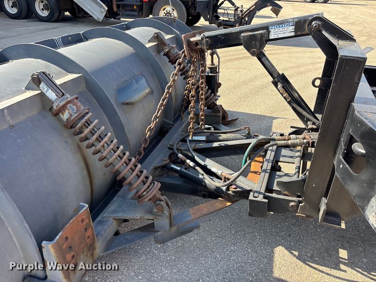 image for item FB0785 2006 Sterling Truck L7500 Series dump truck