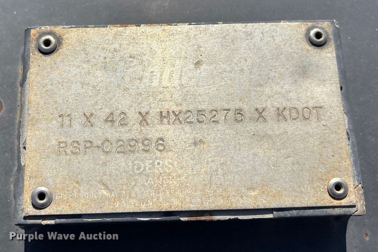 image for item FB0785 2006 Sterling Truck L7500 Series dump truck