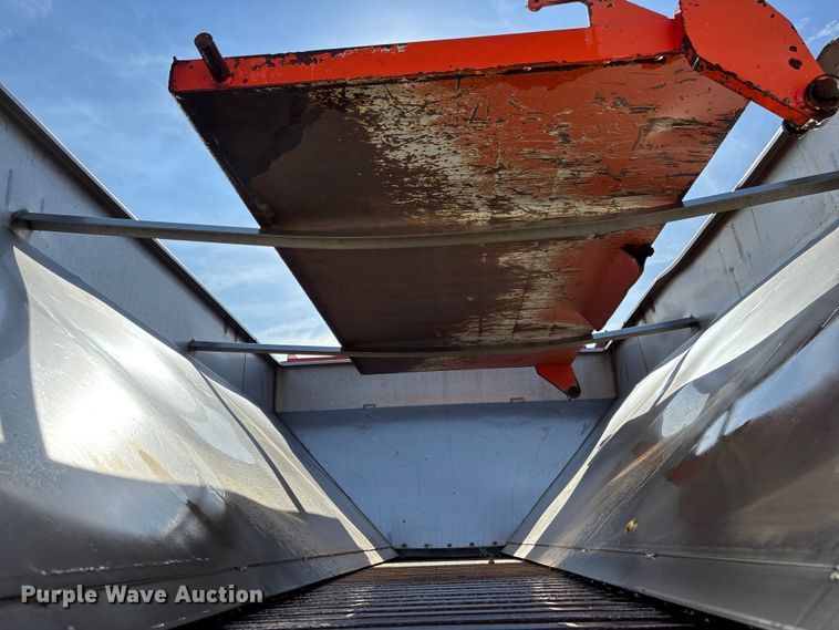 image for item FB0785 2006 Sterling Truck L7500 Series dump truck