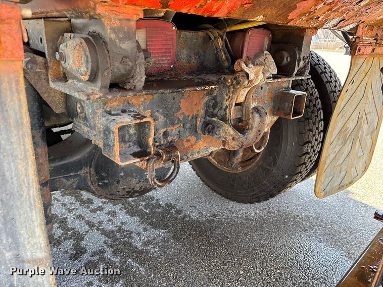 image for item FB0785 2006 Sterling Truck L7500 Series dump truck