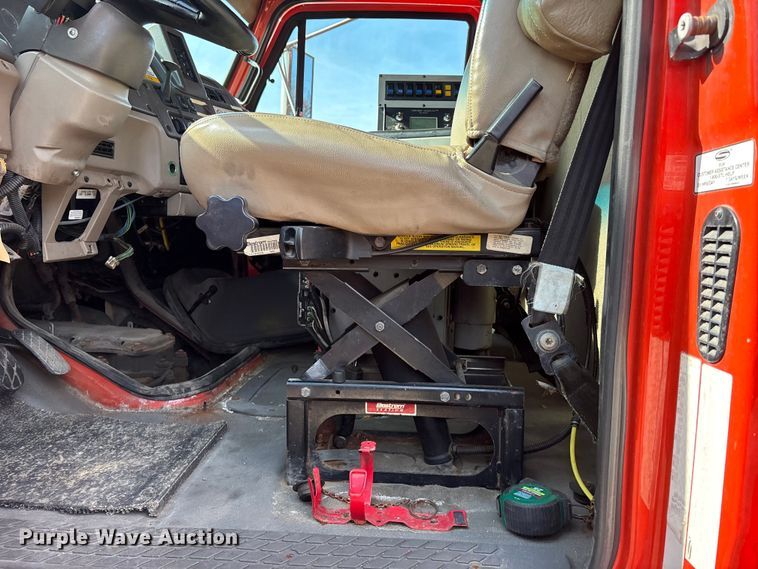 image for item FB0785 2006 Sterling Truck L7500 Series dump truck