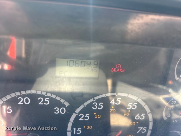 image for item FB0785 2006 Sterling Truck L7500 Series dump truck