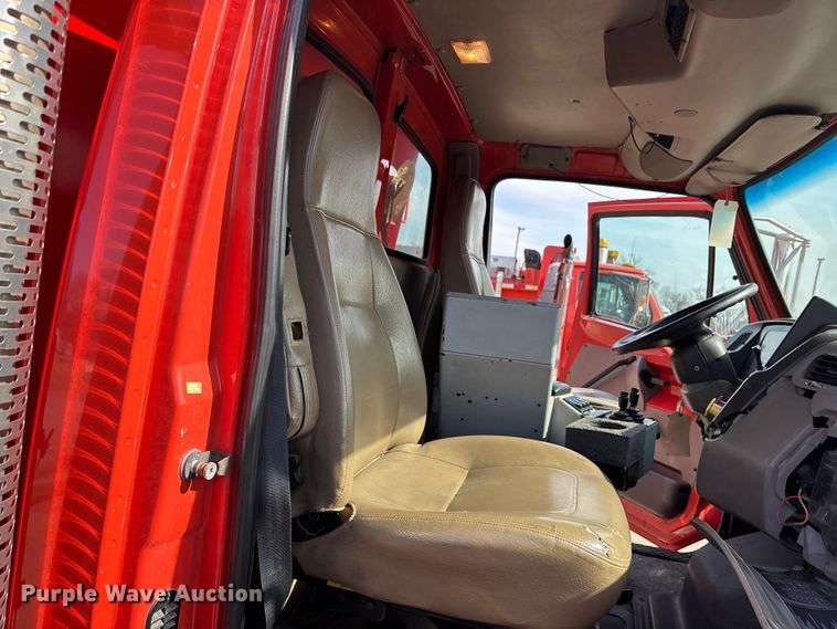 image for item FB0785 2006 Sterling Truck L7500 Series dump truck