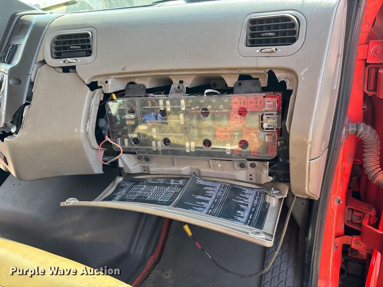 image for item FB0785 2006 Sterling Truck L7500 Series dump truck