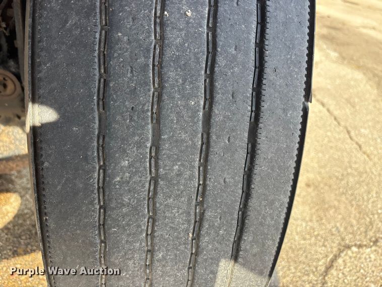 image for item FB0785 2006 Sterling Truck L7500 Series dump truck