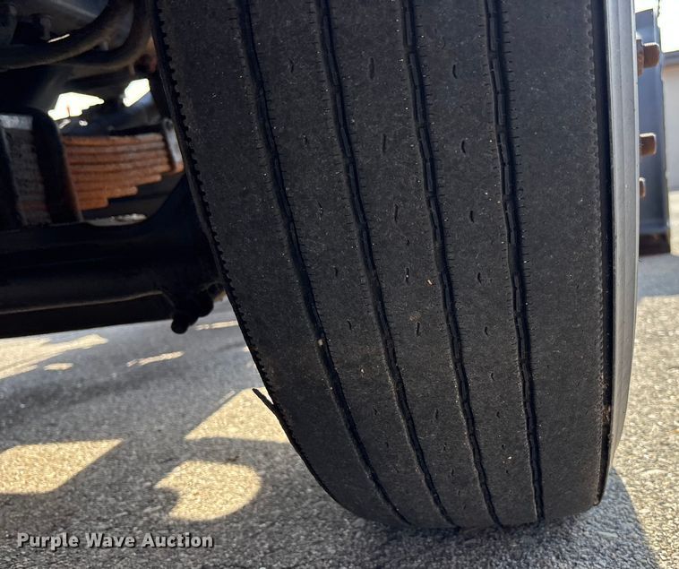 image for item FB0785 2006 Sterling Truck L7500 Series dump truck