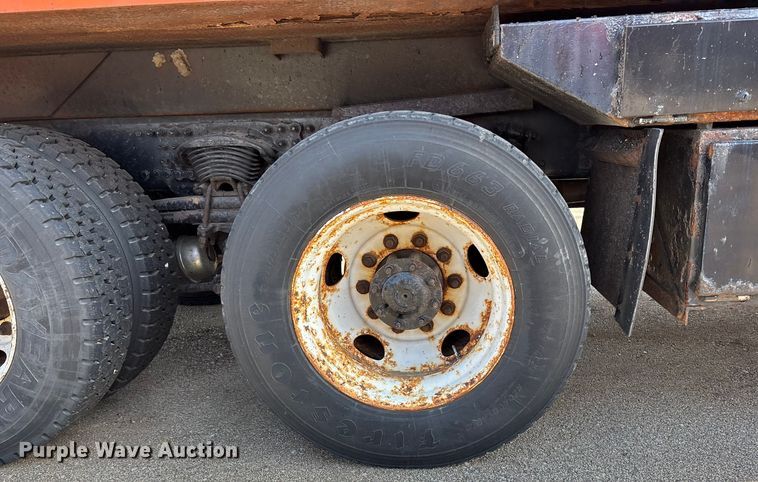 image for item FB0785 2006 Sterling Truck L7500 Series dump truck