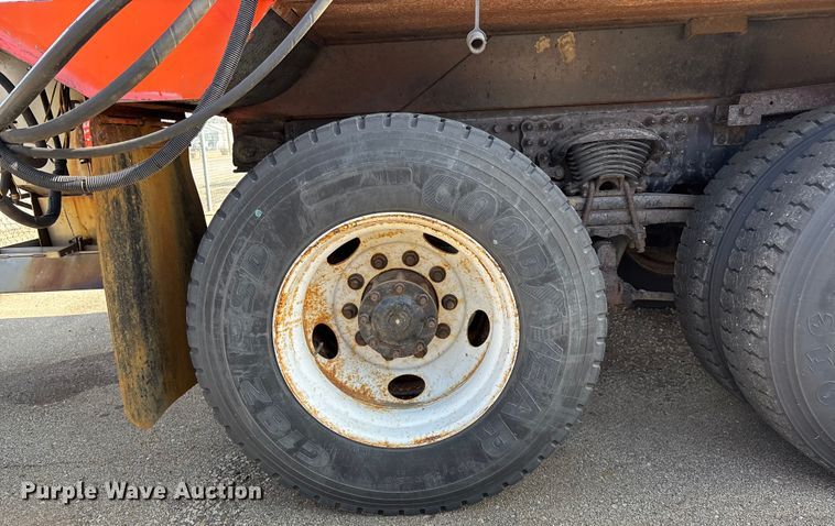 image for item FB0785 2006 Sterling Truck L7500 Series dump truck