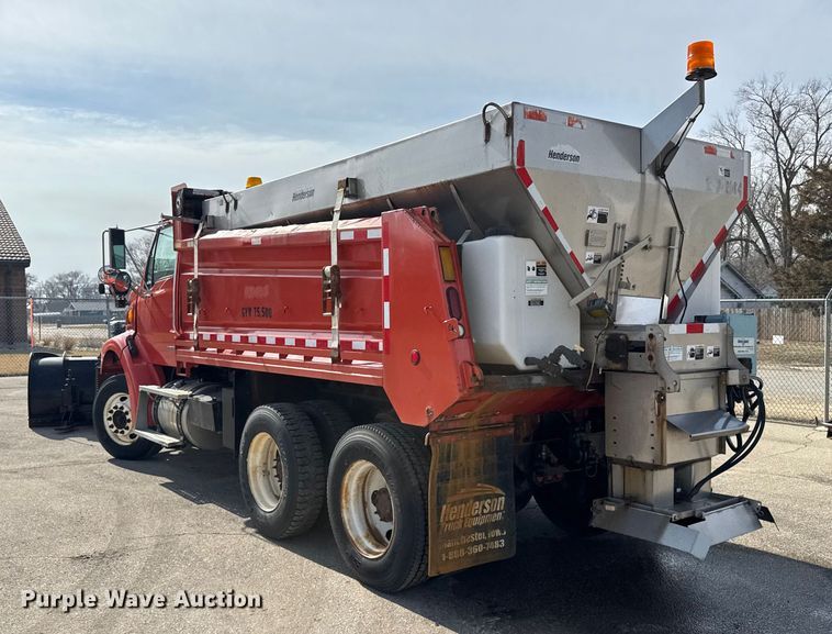 image for item FB0786 2006 Sterling dump truck
