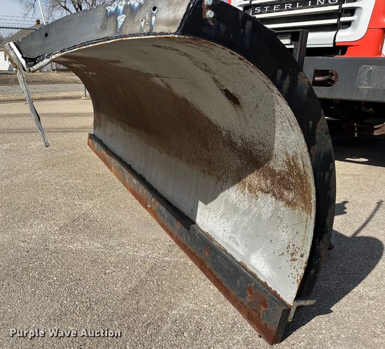 image for item FB0786 2006 Sterling dump truck