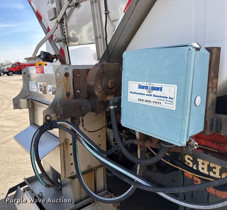 image for item FB0786 2006 Sterling dump truck