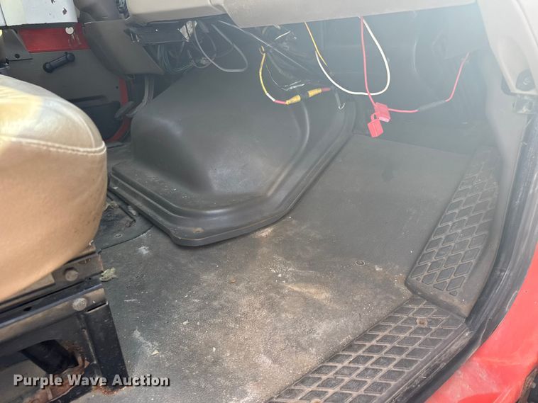 image for item FB0786 2006 Sterling dump truck