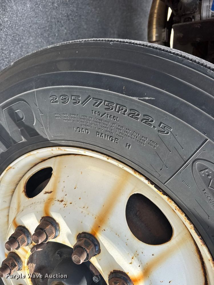 image for item FB0786 2006 Sterling dump truck