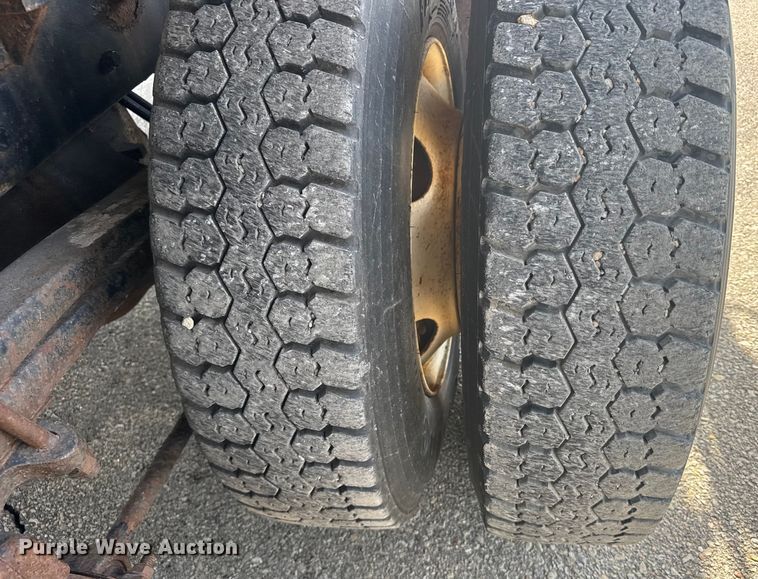 image for item FB0786 2006 Sterling dump truck