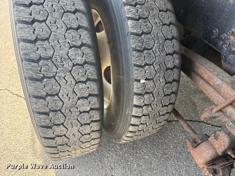 image for item FB0786 2006 Sterling dump truck