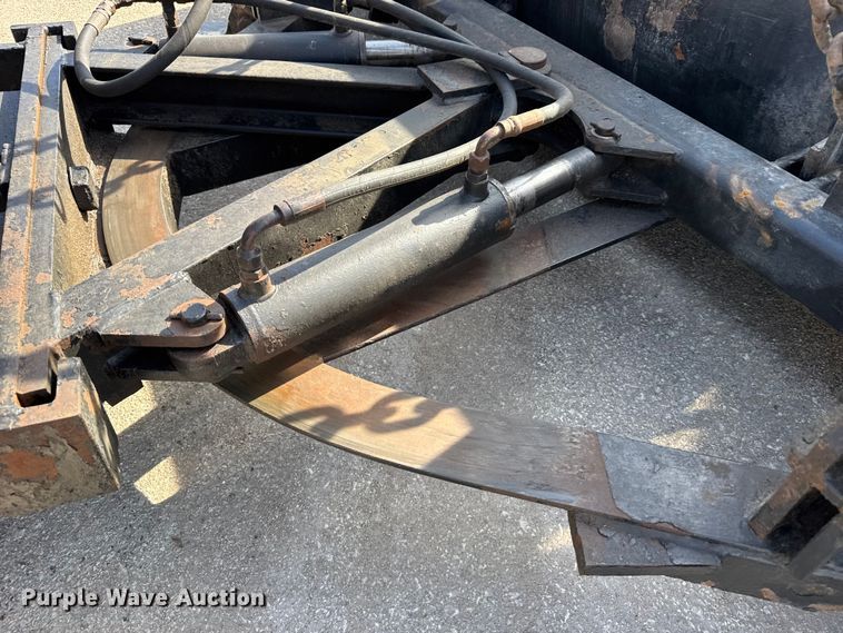 image for item FB0787 2007 International 7400 dump truck