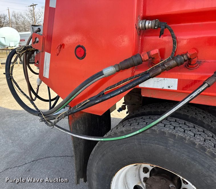 image for item FB0787 2007 International 7400 dump truck