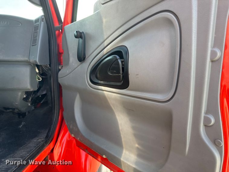 image for item FB0787 2007 International 7400 dump truck