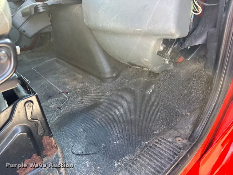 image for item FB0787 2007 International 7400 dump truck