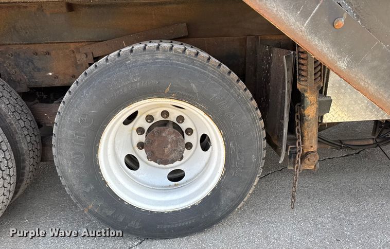 image for item FB0787 2007 International 7400 dump truck