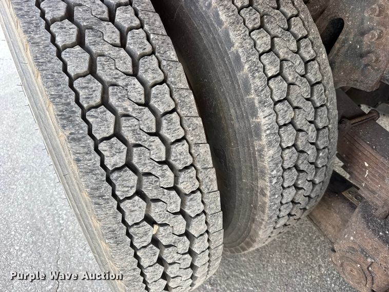 image for item FB0787 2007 International 7400 dump truck