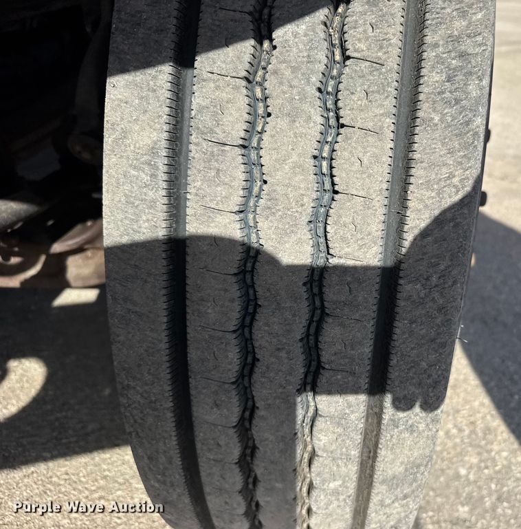 image for item FB0787 2007 International 7400 dump truck