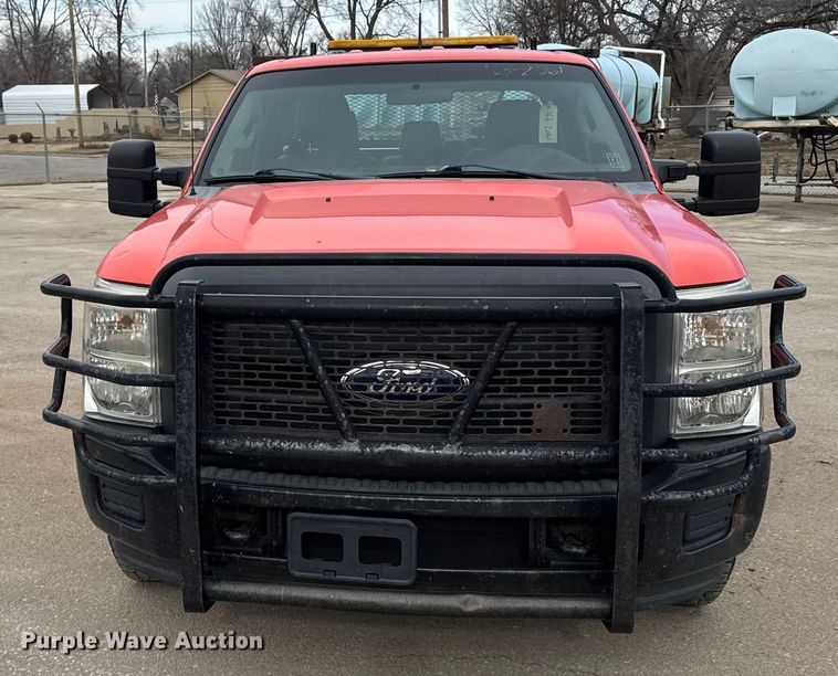 image for item FB0788 2011 Ford F250 Super Duty Crew Cab utility bed pickup truck