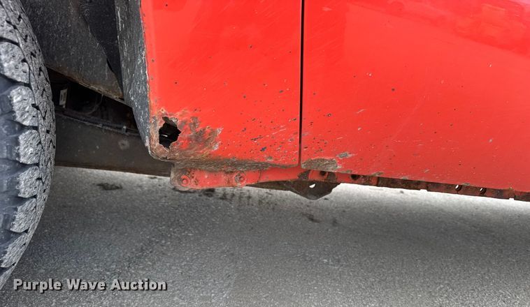 image for item FB0788 2011 Ford F250 Super Duty Crew Cab utility bed pickup truck