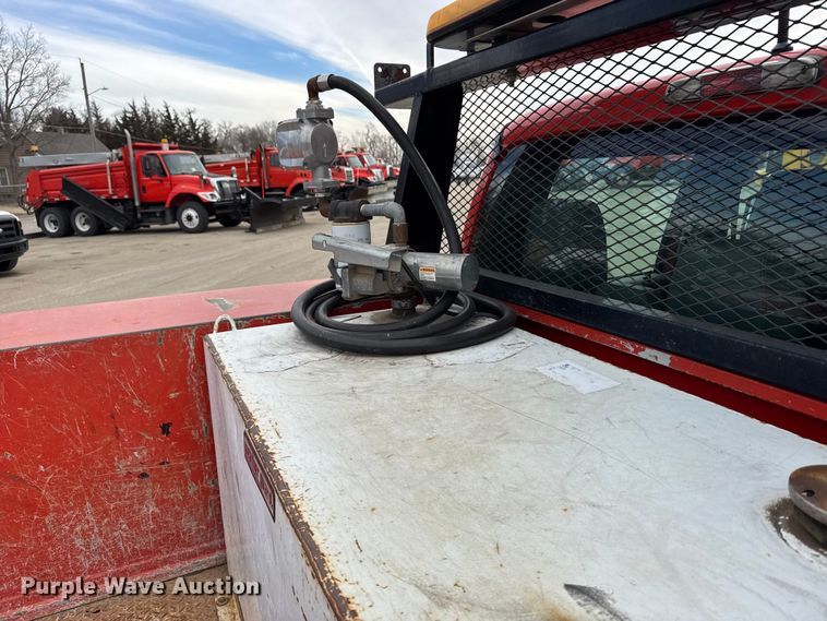 image for item FB0788 2011 Ford F250 Super Duty Crew Cab utility bed pickup truck