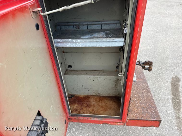 image for item FB0788 2011 Ford F250 Super Duty Crew Cab utility bed pickup truck