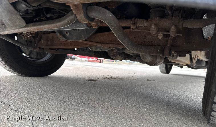 image for item FB0788 2011 Ford F250 Super Duty Crew Cab utility bed pickup truck