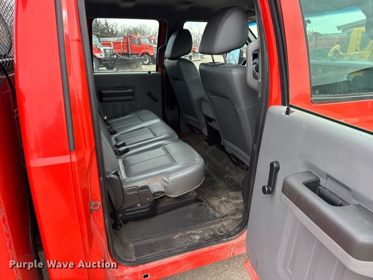 image for item FB0788 2011 Ford F250 Super Duty Crew Cab utility bed pickup truck