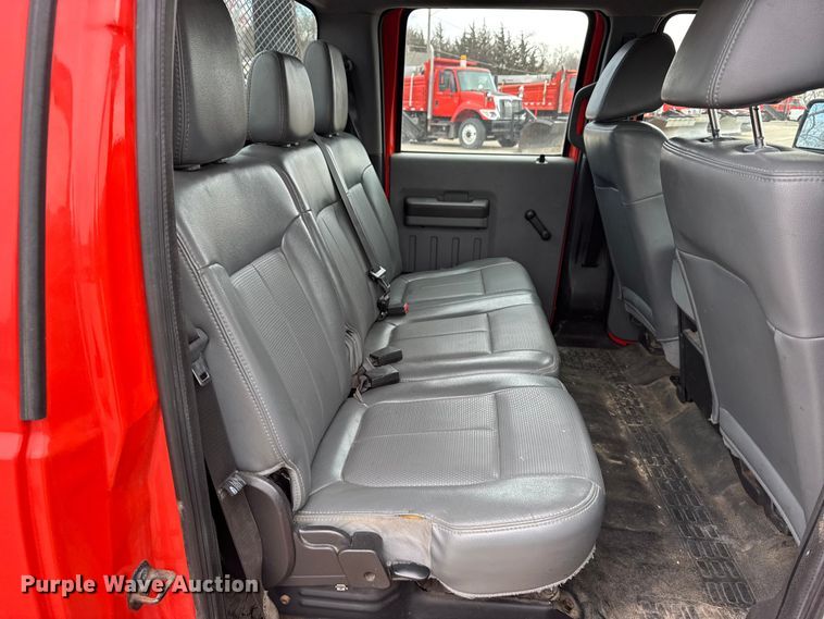 image for item FB0788 2011 Ford F250 Super Duty Crew Cab utility bed pickup truck