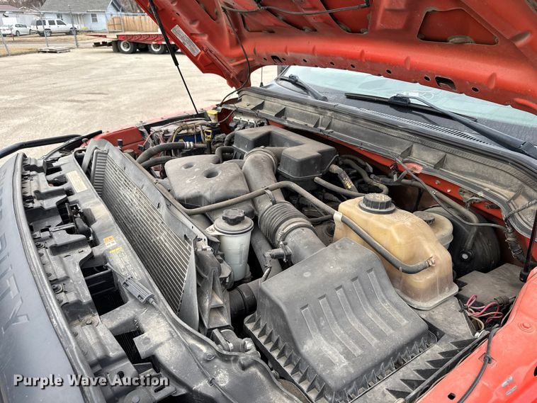 image for item FB0788 2011 Ford F250 Super Duty Crew Cab utility bed pickup truck