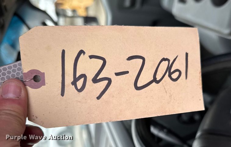 image for item FB0788 2011 Ford F250 Super Duty Crew Cab utility bed pickup truck