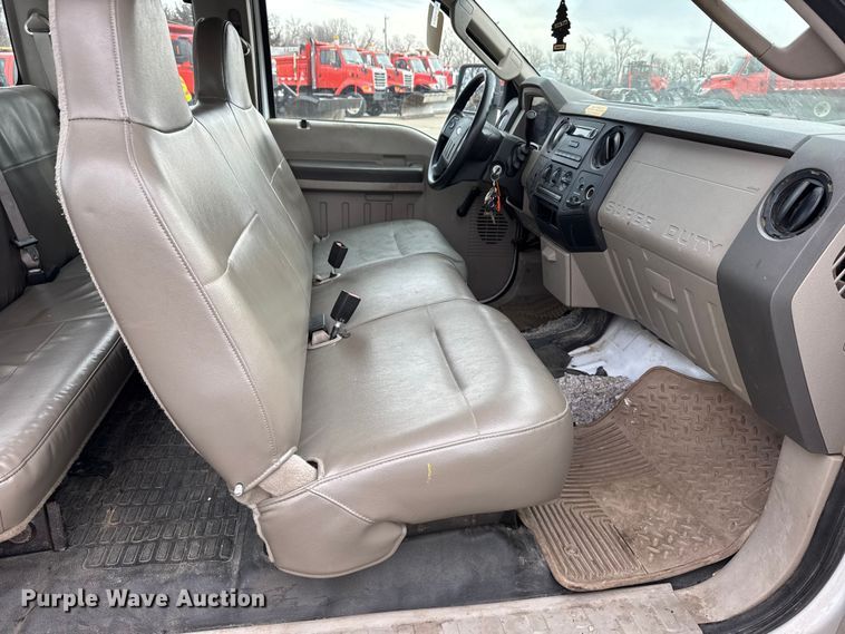 image for item FB0789 2008 Ford F250 Super Duty Ext. Cab pickup truck