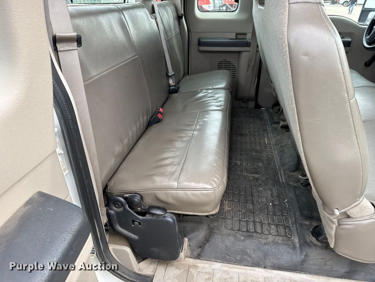 image for item FB0789 2008 Ford F250 Super Duty Ext. Cab pickup truck