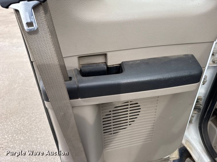 image for item FB0789 2008 Ford F250 Super Duty Ext. Cab pickup truck