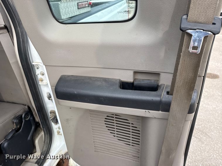 image for item FB0789 2008 Ford F250 Super Duty Ext. Cab pickup truck