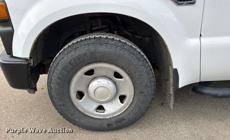image for item FB0789 2008 Ford F250 Super Duty Ext. Cab pickup truck