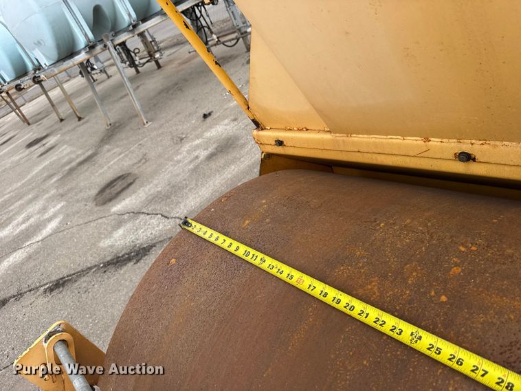 image for item FB0790 2005 Ingram RS 207 double drum roller