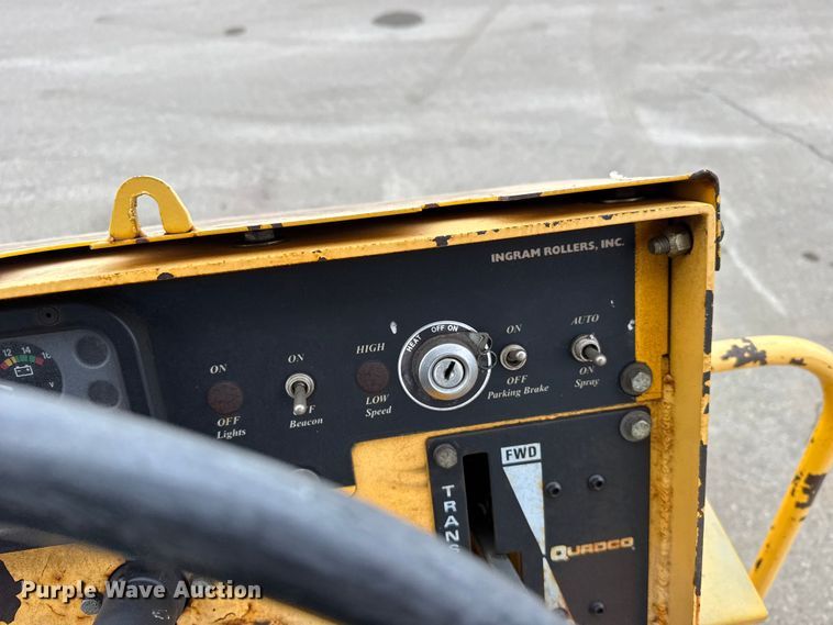 image for item FB0790 2005 Ingram RS 207 double drum roller